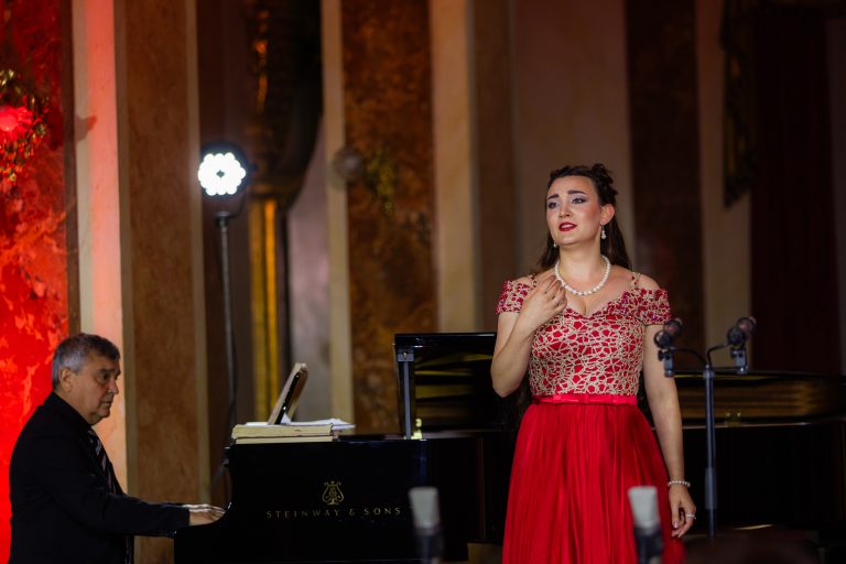 Анна Білякова